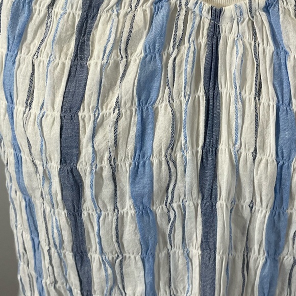 NWT Loft Cropped Peasant Top - Picture 3 of 10